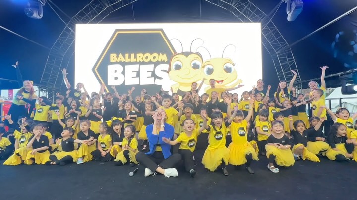 They say life isn’t about waiting for the storm to pass, it’s about learning to dance in the rain. Our students did exactly that at AIA @aiacarnival this past weekend.🌧️ Proud is an understatement.
#AIAPerformance #ProudTeachers #BallroomBees #KidsDancing #StagePresence